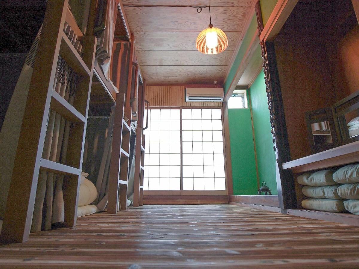 Guest House Kadoyasu Kanazawa Exterior photo